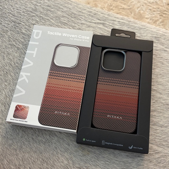 NWT Apple PITAKA iPhone 16Pro 6.3” Aramid Fiber Case, luxury, lightweight/slim - Picture 2 of 12